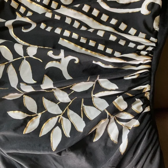 Miraclesuit One Piece Swimsuit - Picture 7 of 10